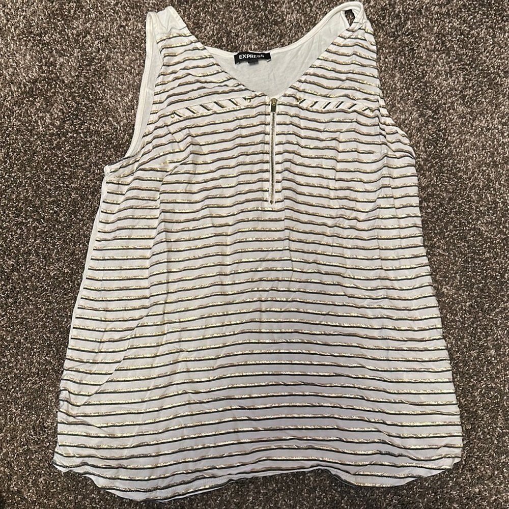 Express tank top zipper